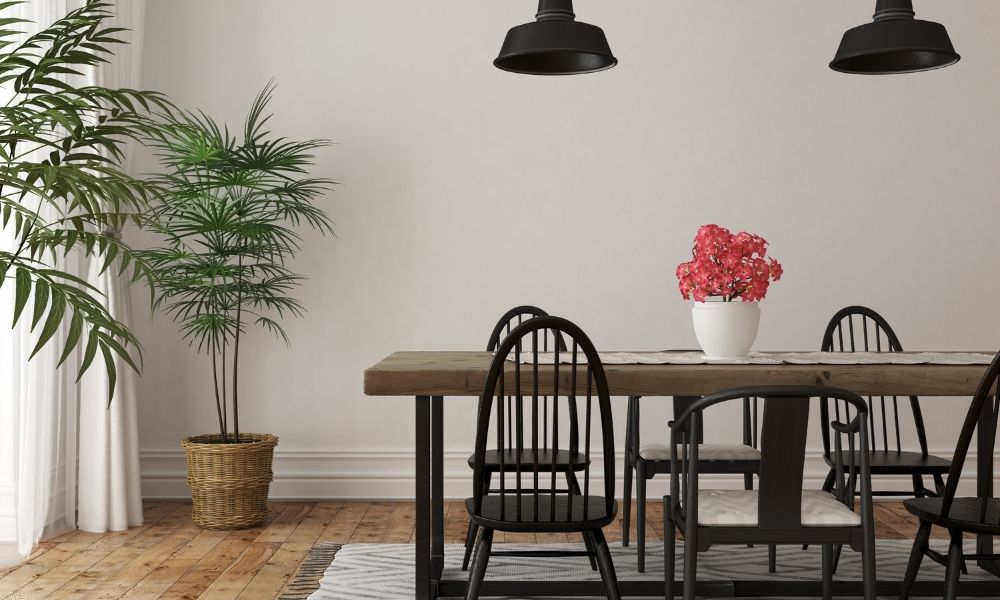 Modern Dining Room table a flower pot in the middle